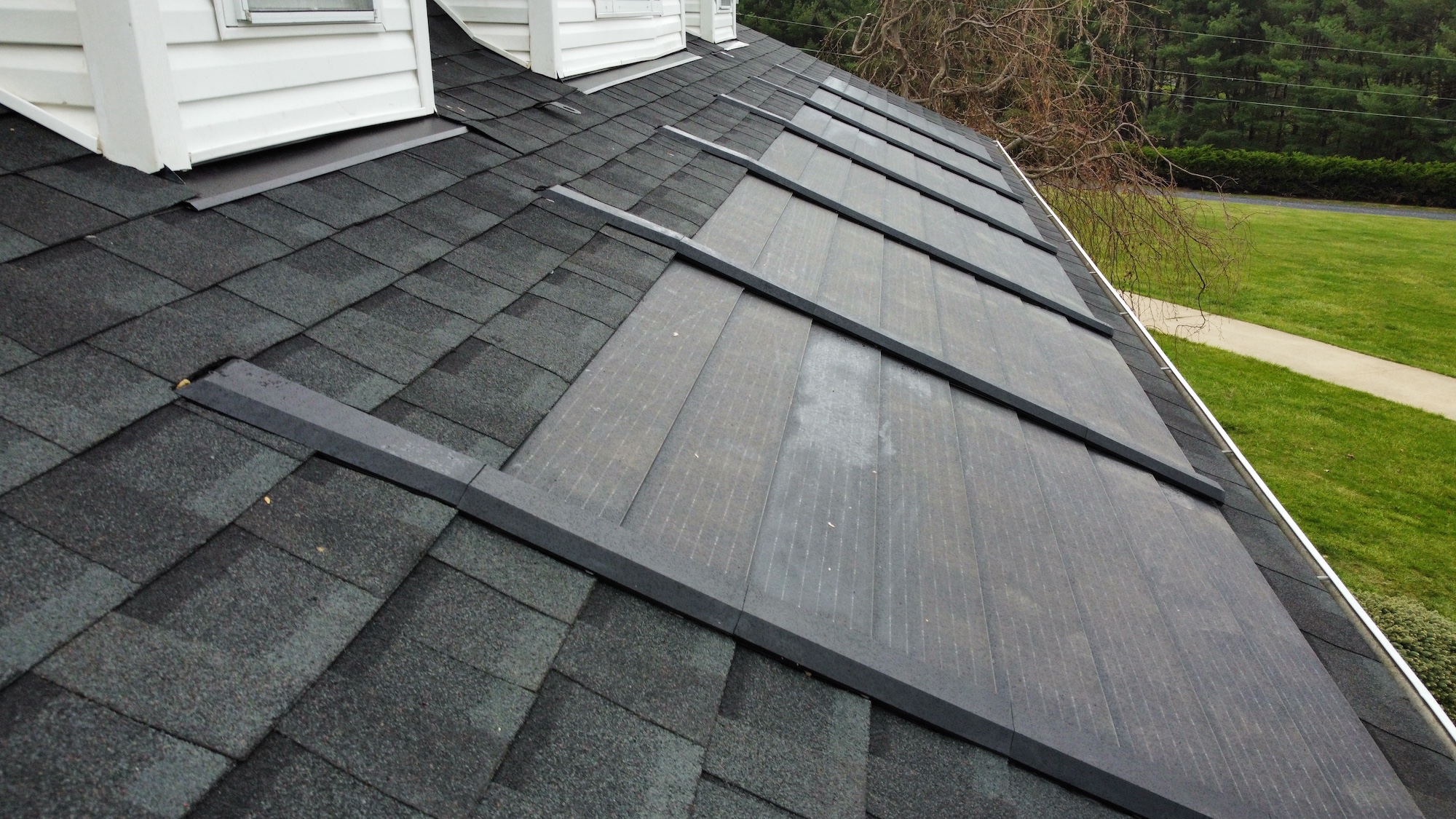 GAF Timberline Solar Roof: photo 4 of 8