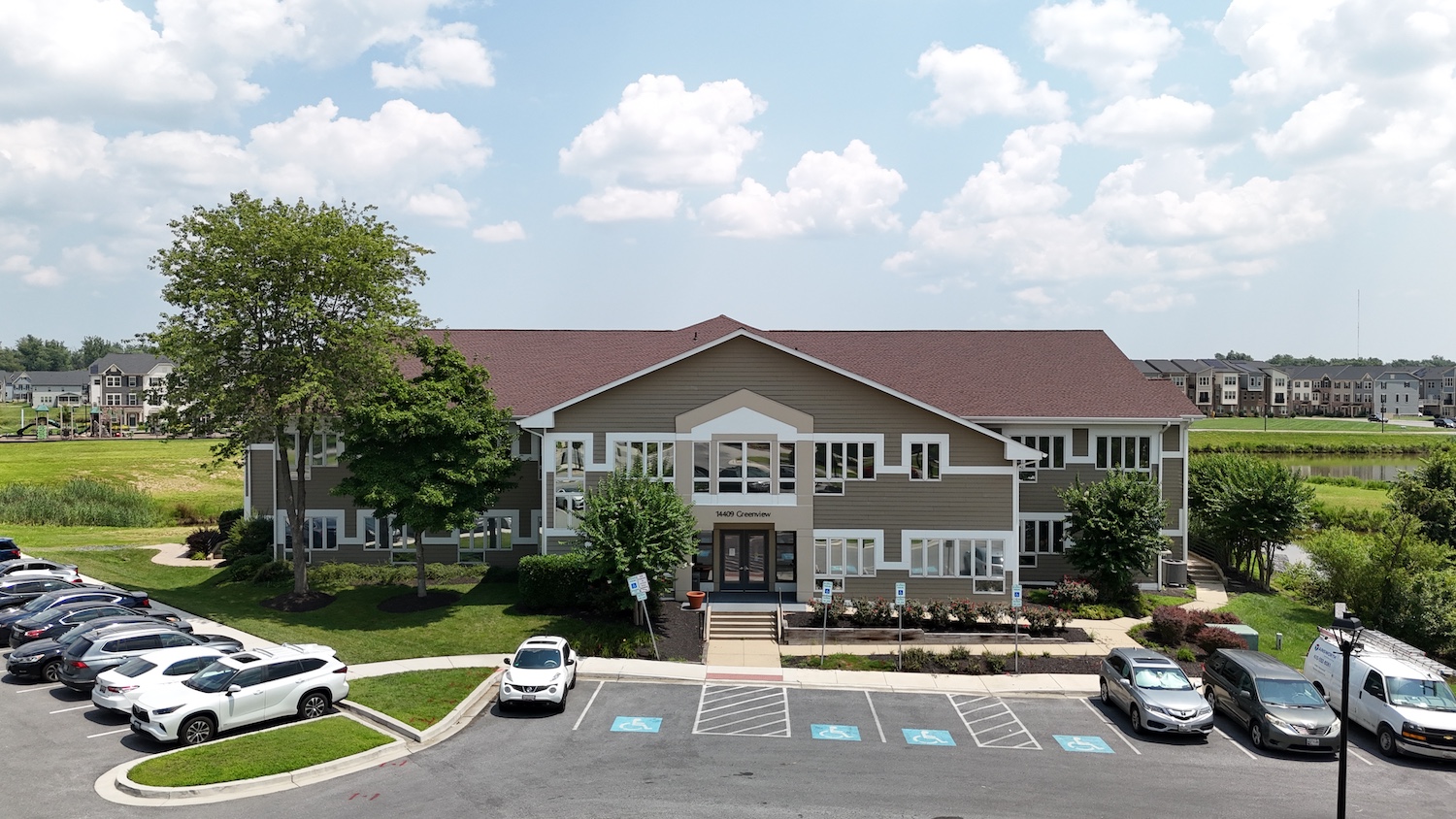 Panda Exteriors HQ: photo 4 of 4