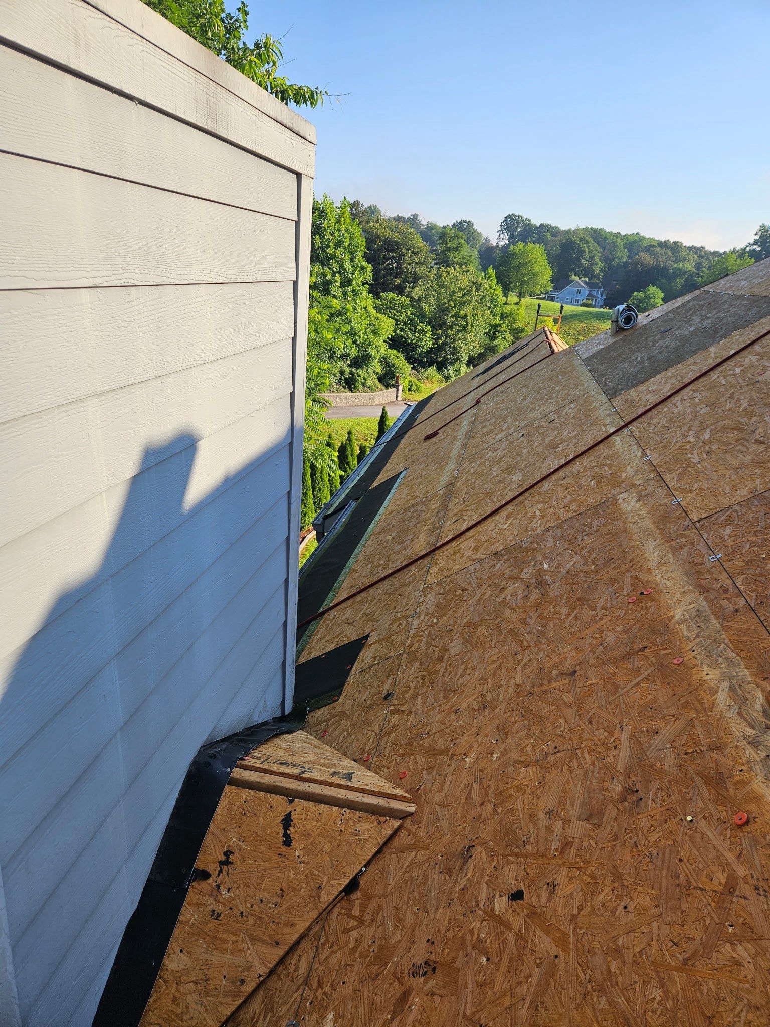 Roof Replacement & Gutter Guards: photo 4 of 9