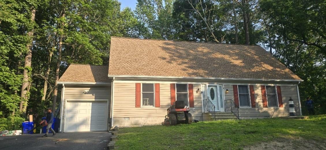 Ranch Home Roof Replacement: photo 6 of 6
