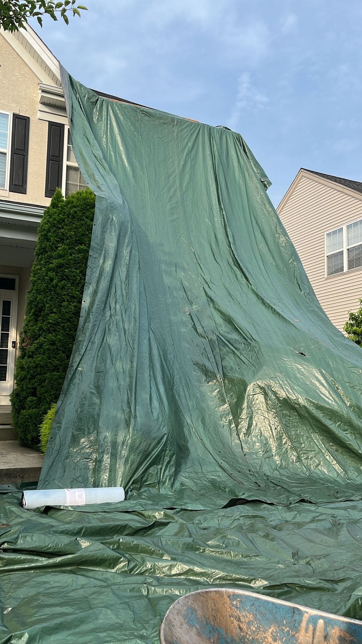 Colonial Home Roof Replacement: photo 6 of 12